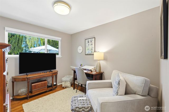 1227 NW 120th Street, Seattle, WA 98177