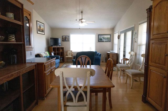 16 Baldwin Lane, Green Pond, SC 29446