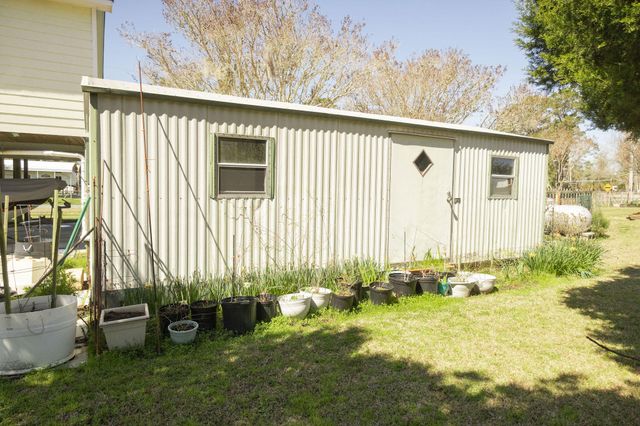 16 Baldwin Lane, Green Pond, SC 29446