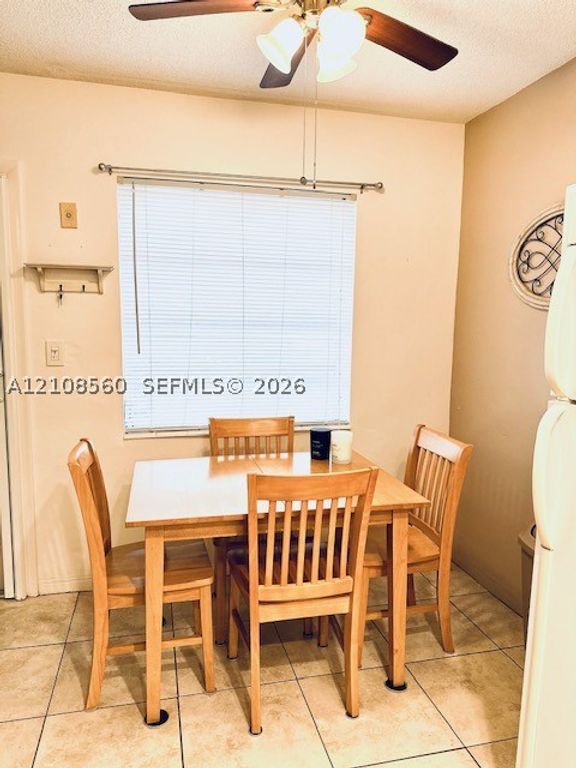 22 SE 3rd Ter 6, Dania Beach, FL 33004