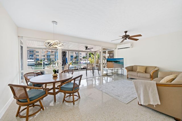 1718 SE 14th Street, Fort Lauderdale, FL 33316