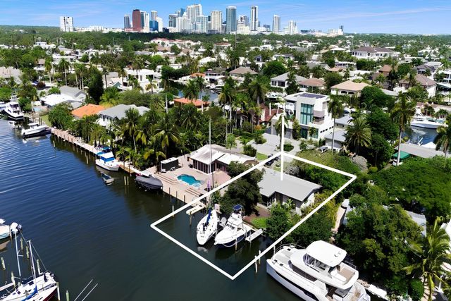 1718 SE 14th Street, Fort Lauderdale, FL 33316