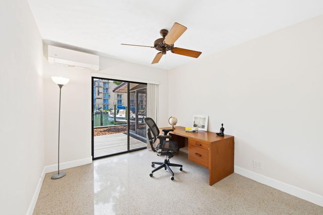 1718 SE 14th Street, Fort Lauderdale, FL 33316