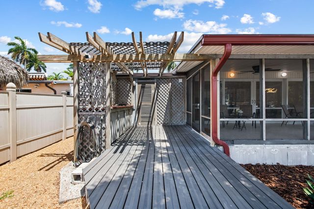 1718 SE 14th Street, Fort Lauderdale, FL 33316