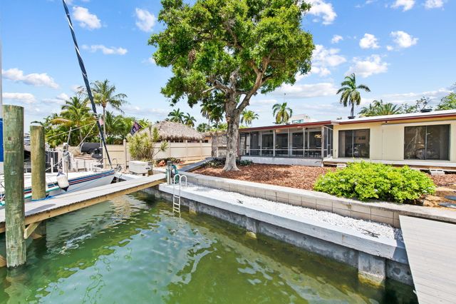 1718 SE 14th Street, Fort Lauderdale, FL 33316