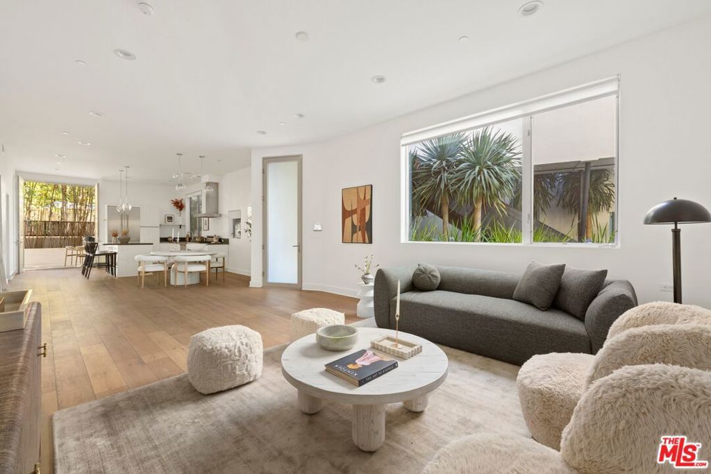 616 N Croft Avenue 2, West Hollywood, CA 90048 — exterior