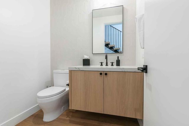 342 Palisades Circle, Olympic Valley, OH 96146