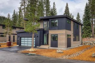 342 Palisades Circle, Olympic Valley, OH 96146