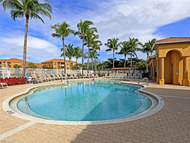 15645 Ocean Walk CIR 116, Fort Myers, FL 33908