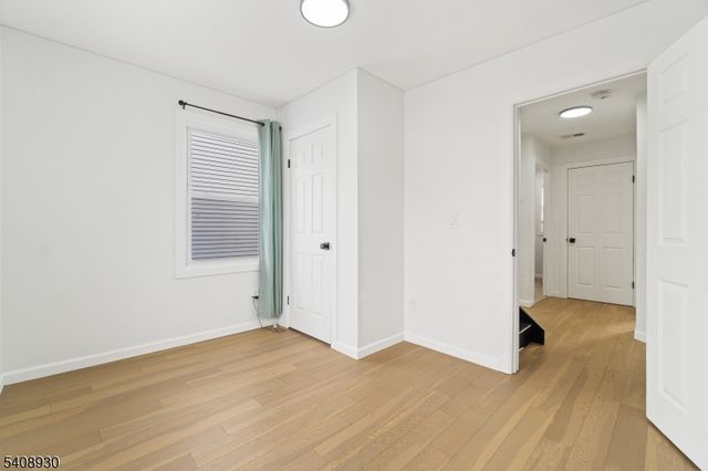 148 Freeman Ave, East Orange City, NJ 07018