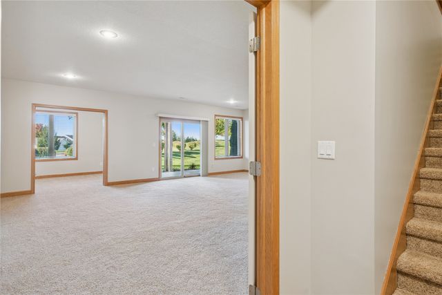 4602 143rd Street, Urbandale, IA 50323