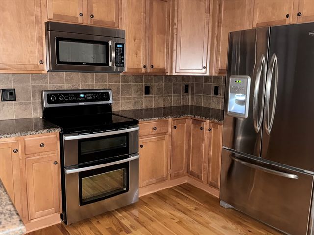 4602 143rd Street, Urbandale, IA 50323