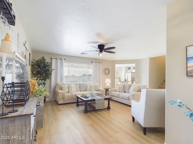 28580 N DOLOMITE Lane, San Tan Valley, AZ 85143