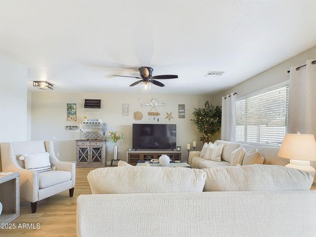 28580 N DOLOMITE Lane, San Tan Valley, AZ 85143