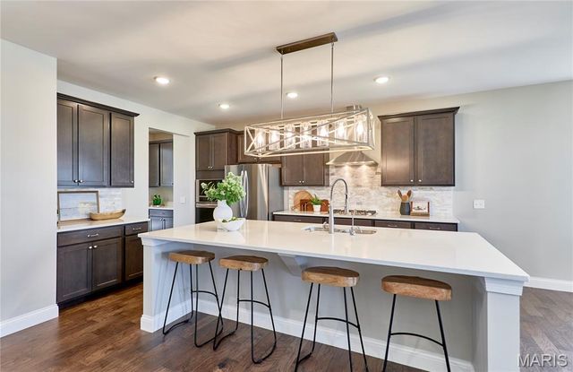 850 Upland Loop, O'fallon, MO 63368