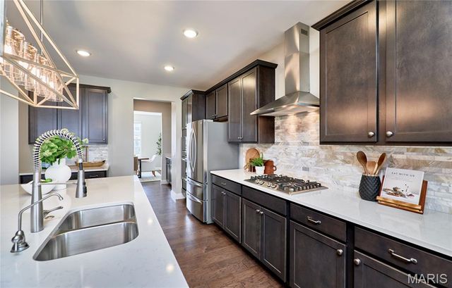 850 Upland Loop, O'fallon, MO 63368