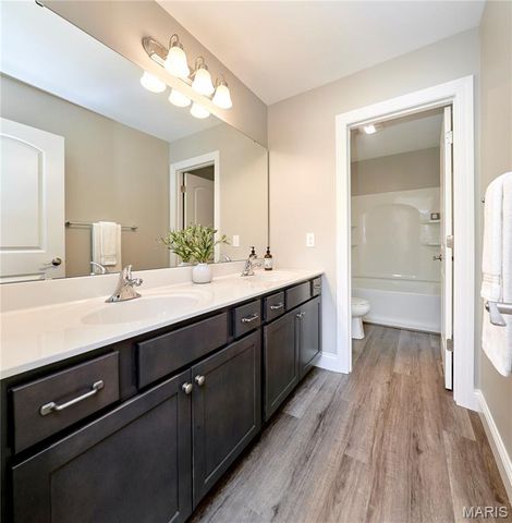 850 Upland Loop, O'fallon, MO 63368