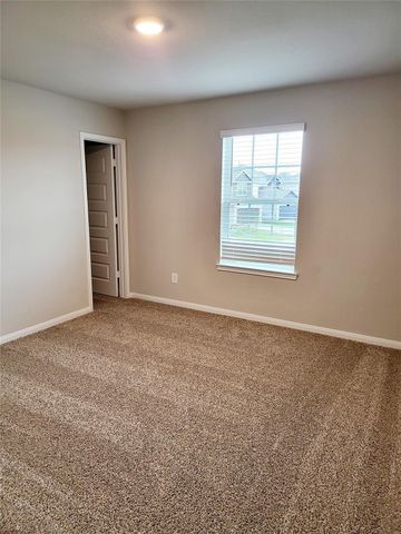 1002 Grand Emperor Drive, Houston, TX 77073