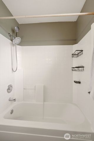 18811 103rd Avenue E, Puyallup, WA 98374