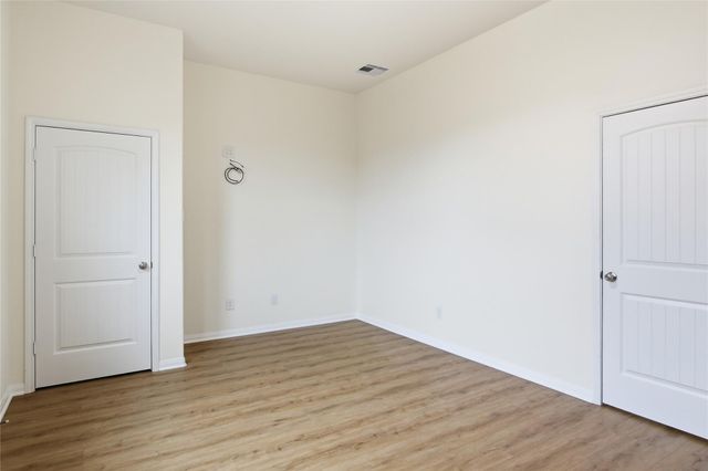 170 Road 51022, Cleveland, TX 77327