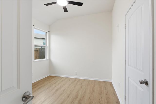 170 Road 51022, Cleveland, TX 77327