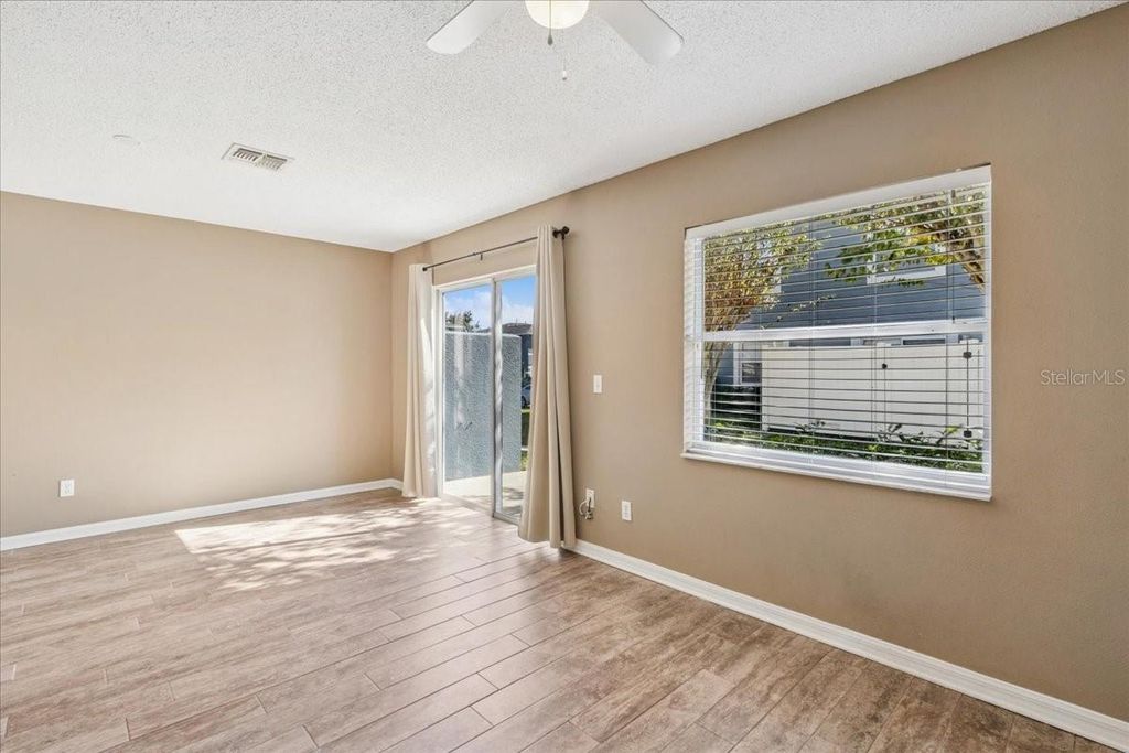 Image 14 of property listing at Address unavailable.