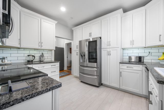 1215 Longwood AVE, Bedford, VA 24523