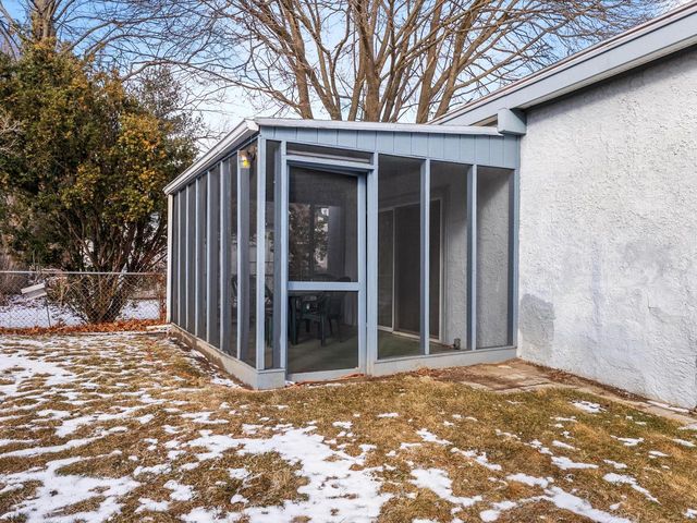 904 N 9th STREET, Manitowoc, WI 54220