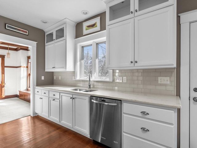 904 N 9th STREET, Manitowoc, WI 54220