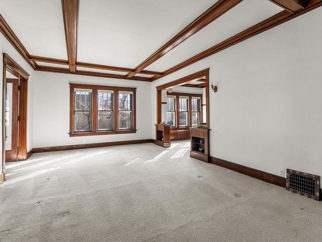 904 N 9th STREET, Manitowoc, WI 54220