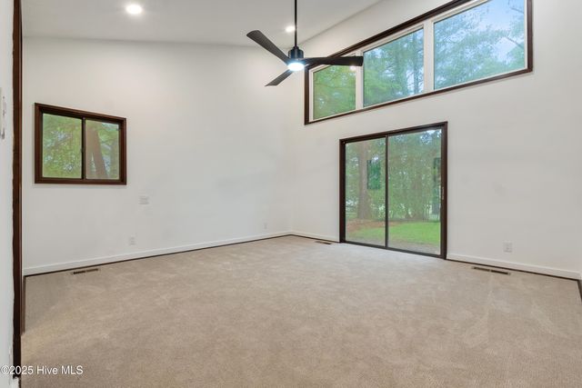 916 Rays Bridge Road, Whispering Pines, NC 28327