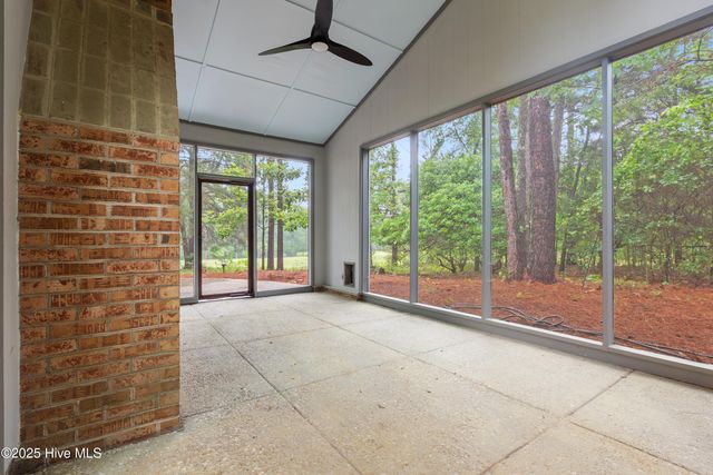 916 Rays Bridge Road, Whispering Pines, NC 28327