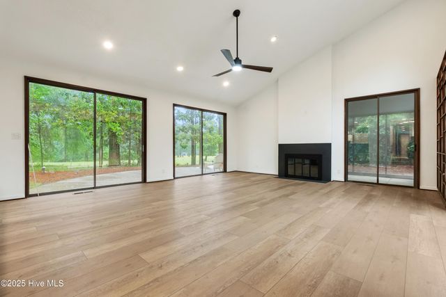 916 Rays Bridge Road, Whispering Pines, NC 28327