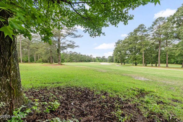 916 Rays Bridge Road, Whispering Pines, NC 28327