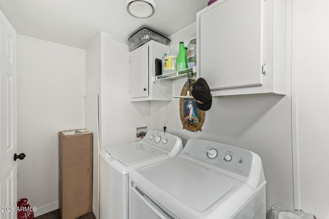 8208 E ALBANY Street, Mesa, AZ 85207