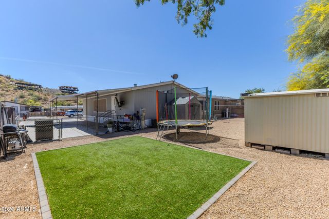 8208 E ALBANY Street, Mesa, AZ 85207