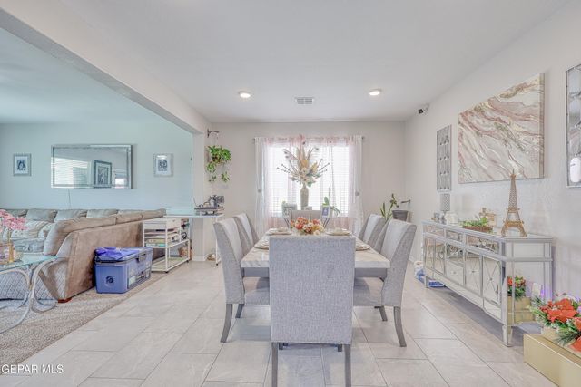 12764 INDIAN CANYON Drive, Horizon City, TX 79928