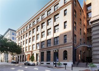 308 W 8th Street 505, Kansas City, MO 64105