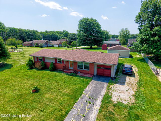 1599 Greenland Park Cir, Shelbyville, KY 40065