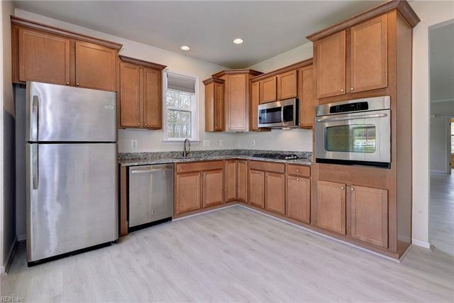 4123 Ashby LN, Williamsburg, VA 23188