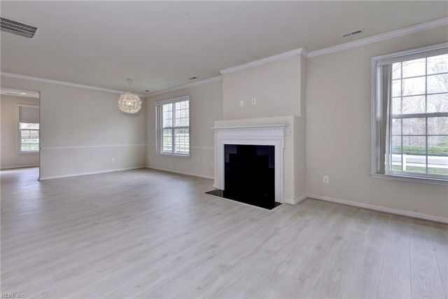 4123 Ashby LN, Williamsburg, VA 23188