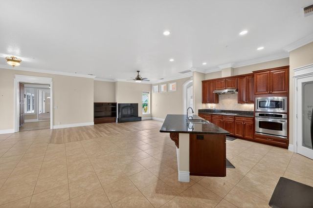 5010 Jefferson Blvd, West Sacramento, CA 95691