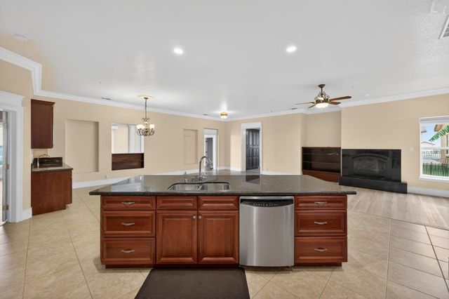 5010 Jefferson Blvd, West Sacramento, CA 95691