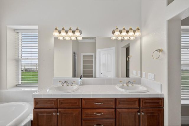 5010 Jefferson Blvd, West Sacramento, CA 95691