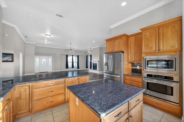 5010 Jefferson Blvd, West Sacramento, CA 95691