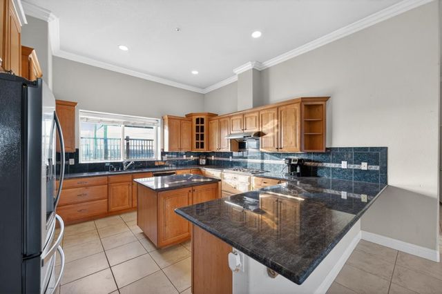 5010 Jefferson Blvd, West Sacramento, CA 95691