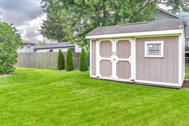 5155 W 90th Court, Crown Point, IN 46307