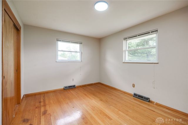 1616 Crest Drive, Springfield, OH 45502