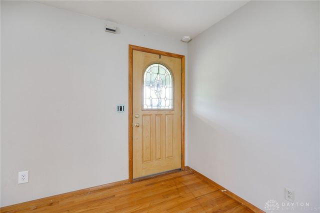 1616 Crest Drive, Springfield, OH 45502