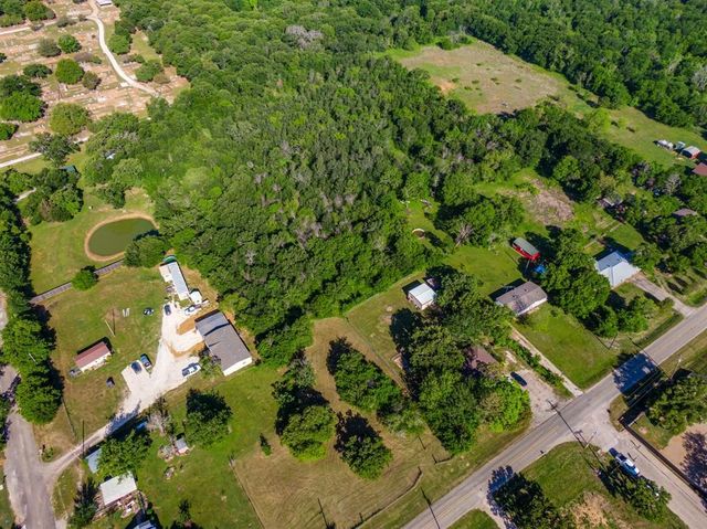 000 N Barron Road, Covington, TX 76636